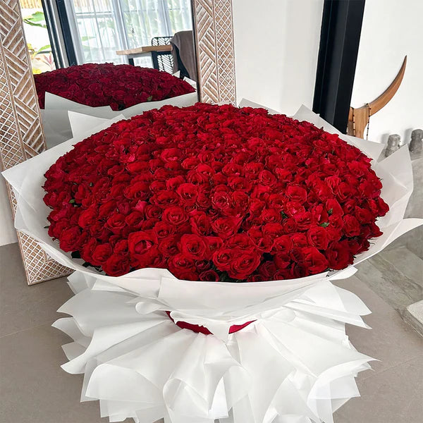 500 Red Rose Bouquet