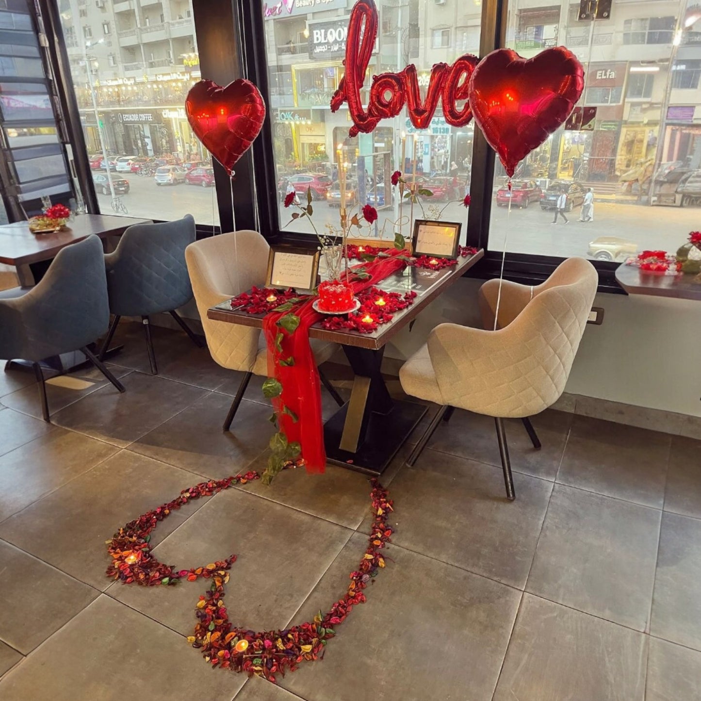 Romantic Dining Setup