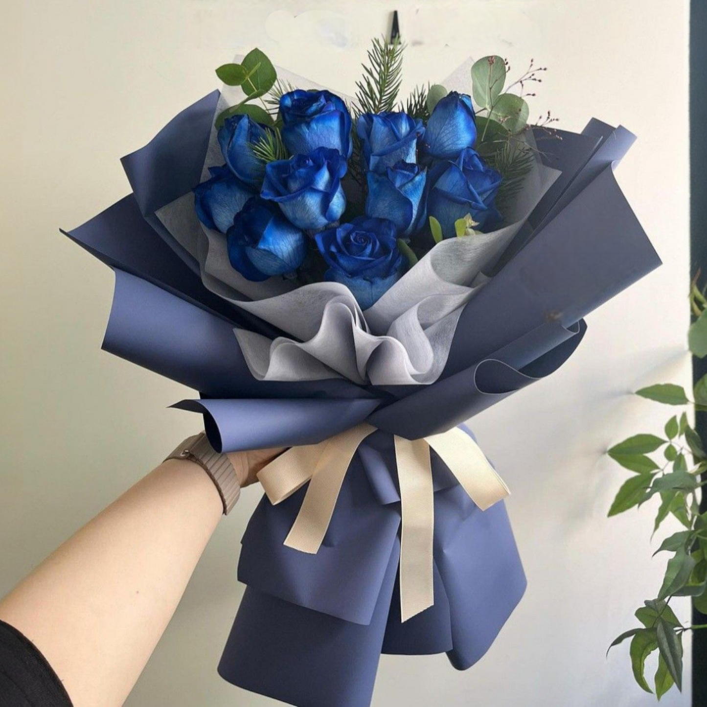 Royal Blue Rose Elegance Bouquet