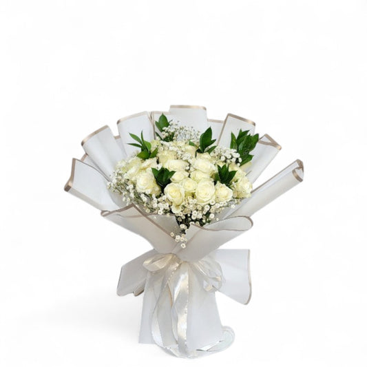 20 White Rose Bouquet