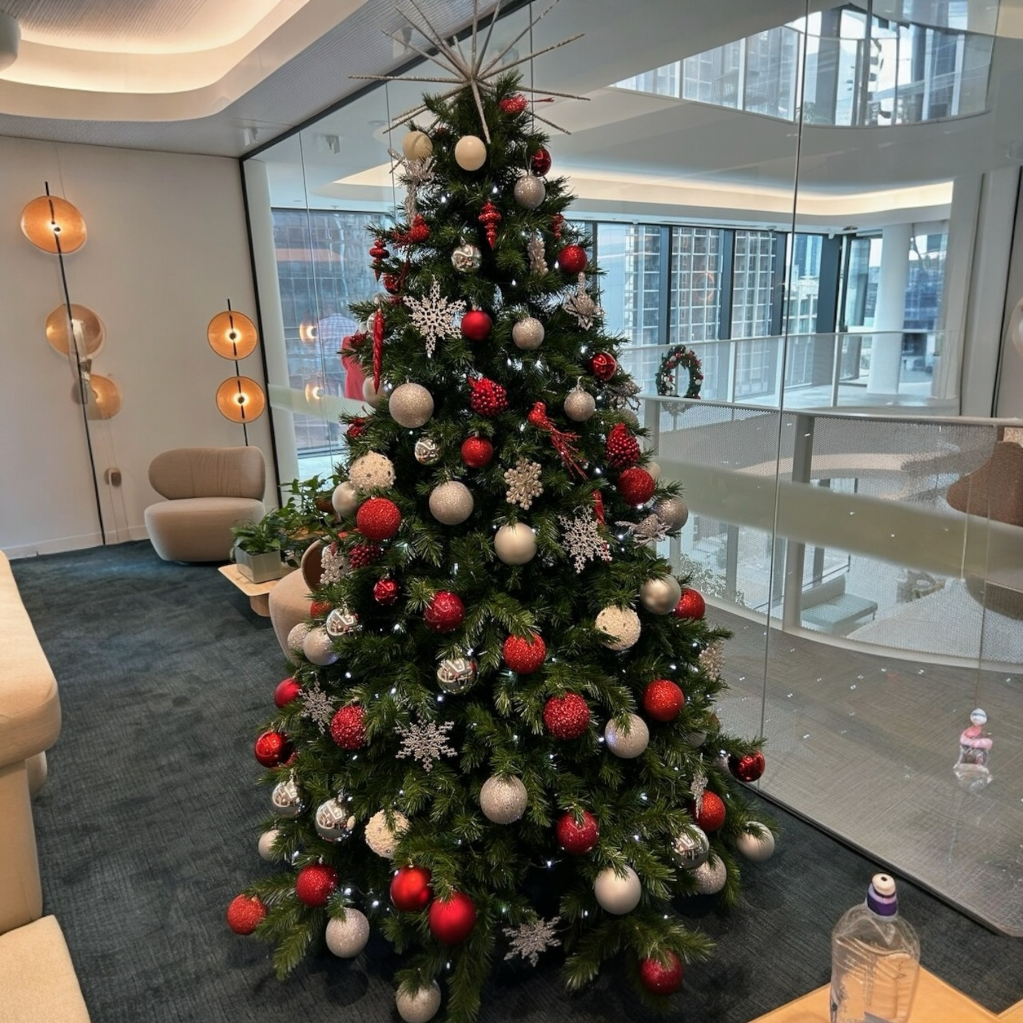 Classic Holiday Charm Christmas Tree