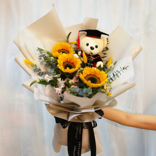 Graduation Sunshine Bouquet