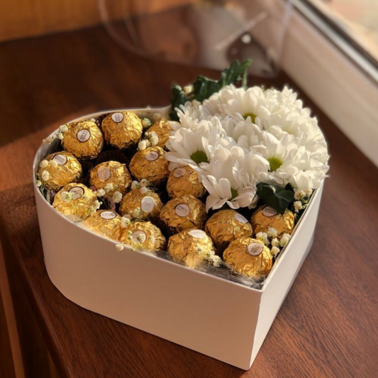 Pure Bliss Eid Heart Box