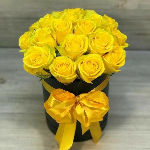 Sunshine Elegance – Yellow Rose Box Arrangement
